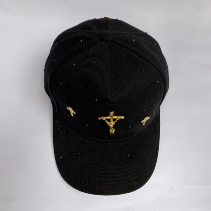Gorra Cruz Dorada Ajustable Negra