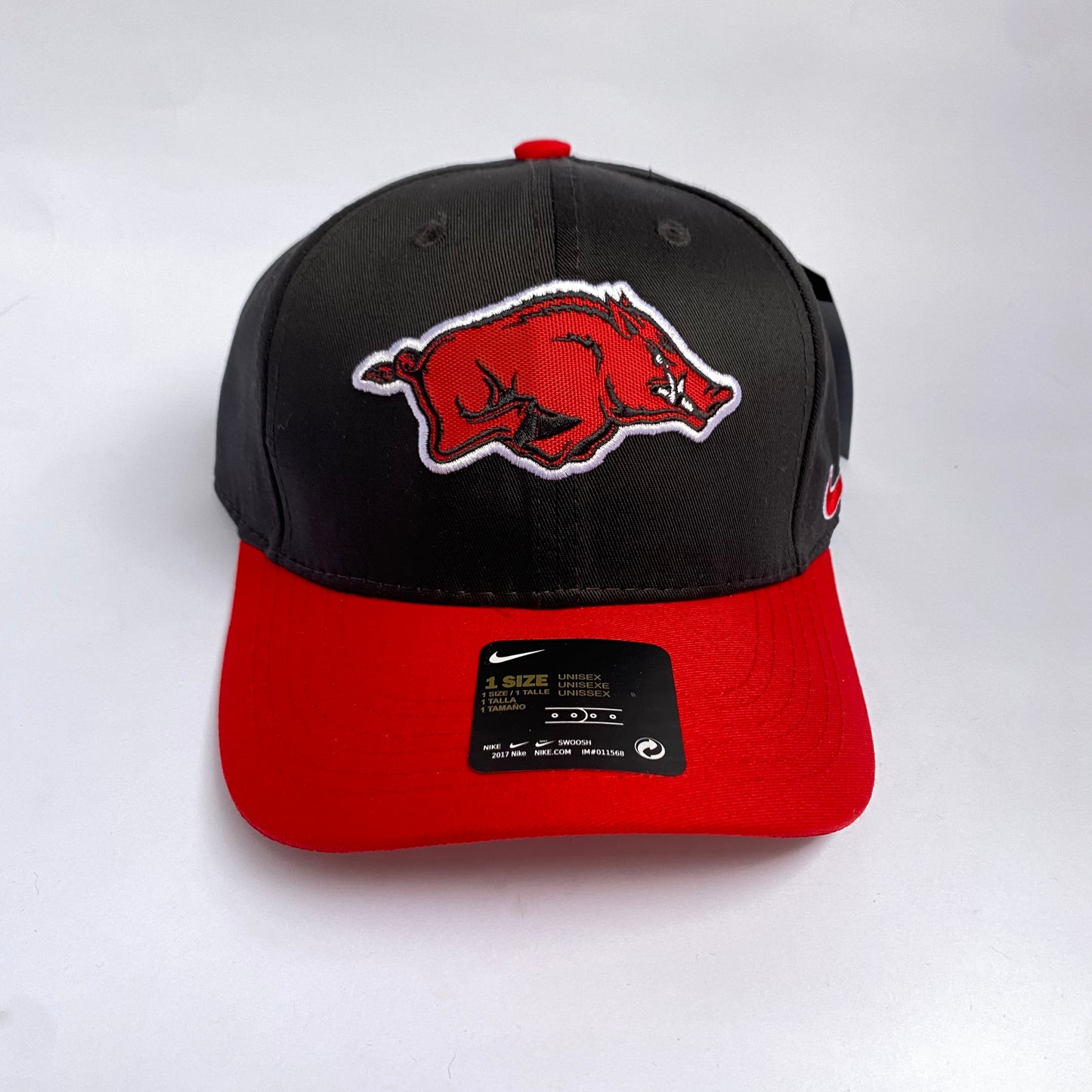 Gorra Nike Arkansas Razorbacks Negra y Roja