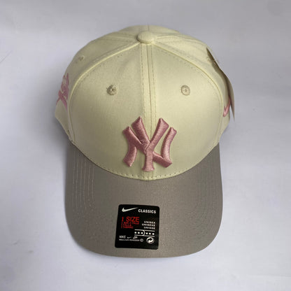 Gorra New York Yankees Nike Classics Beige / Rosa