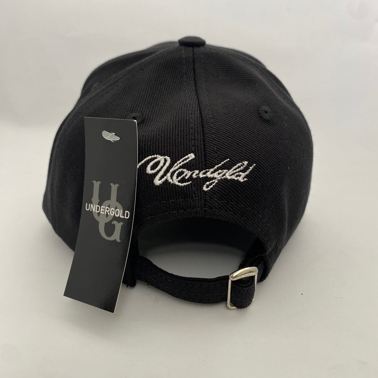 Gorra Undergold Negra Logo “U” Blanco