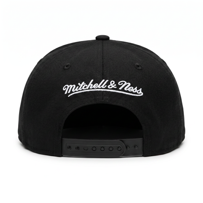 Gorra Mitchell & Ness Fit Atlanta Braves Graffiti